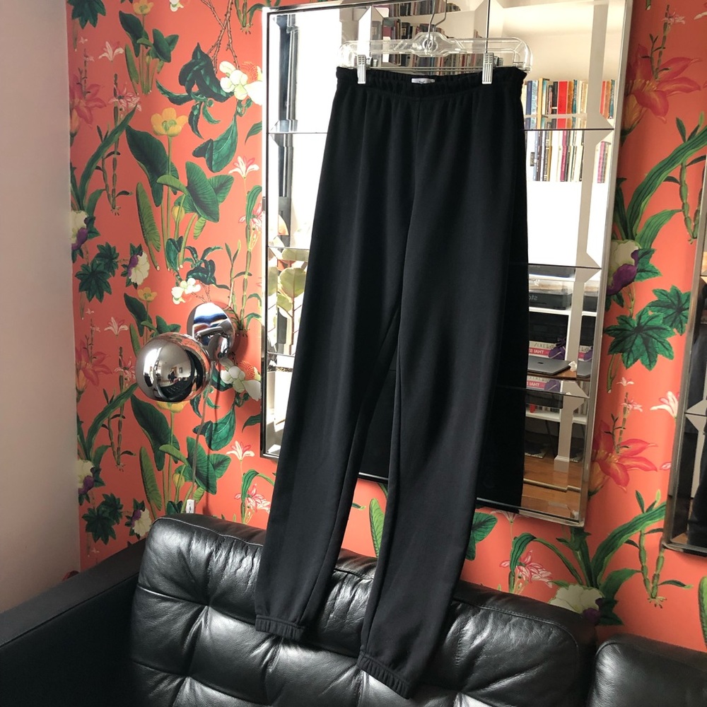 Aritzia TNA Airy Af Sweatpant